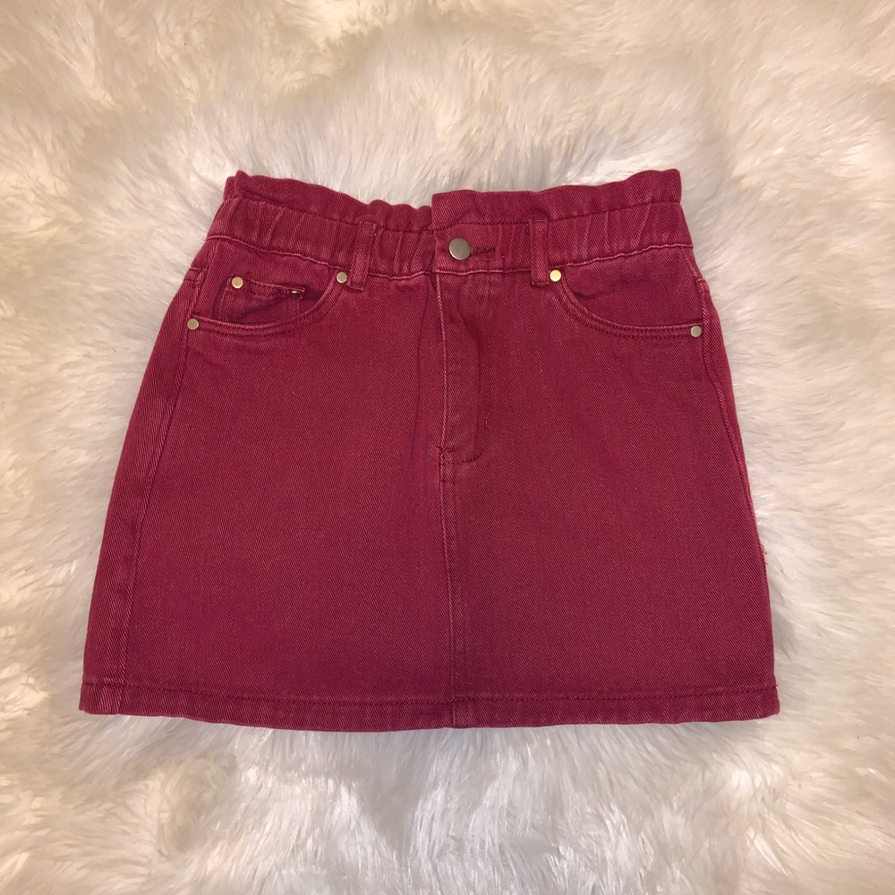 red/maroon skirt!
